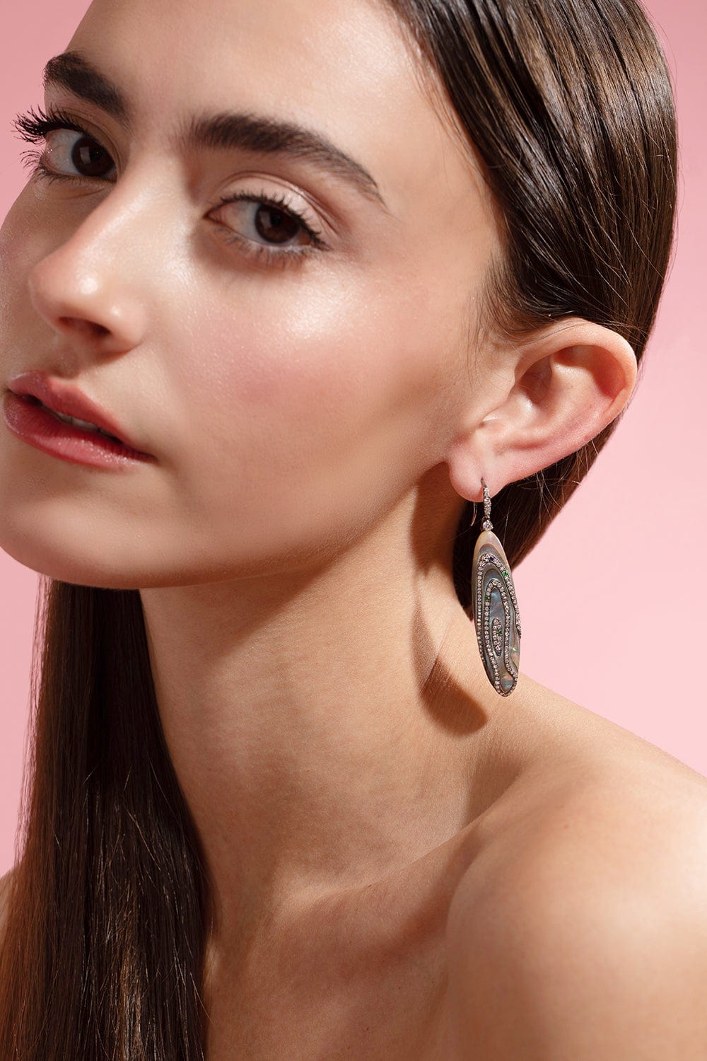 ARUNASHI-Abalone Earrings-BLACK GOLD