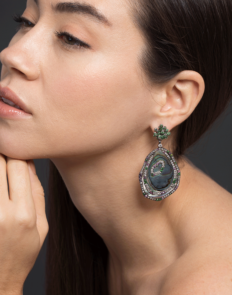 ARUNASHI-Abalone Shell Earrings-BLACK GOLD