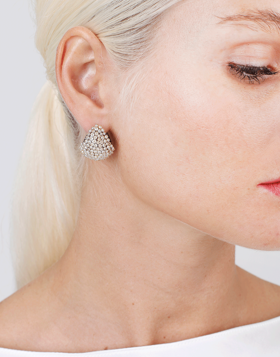 ARUNASHI-Natural Basra Pearl Huggie Earrings-BLACK GOLD