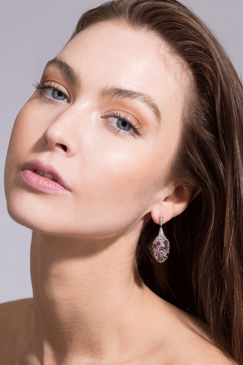 ARUNASHI-Santiago Villanuea Earrings-BLACK GOLD
