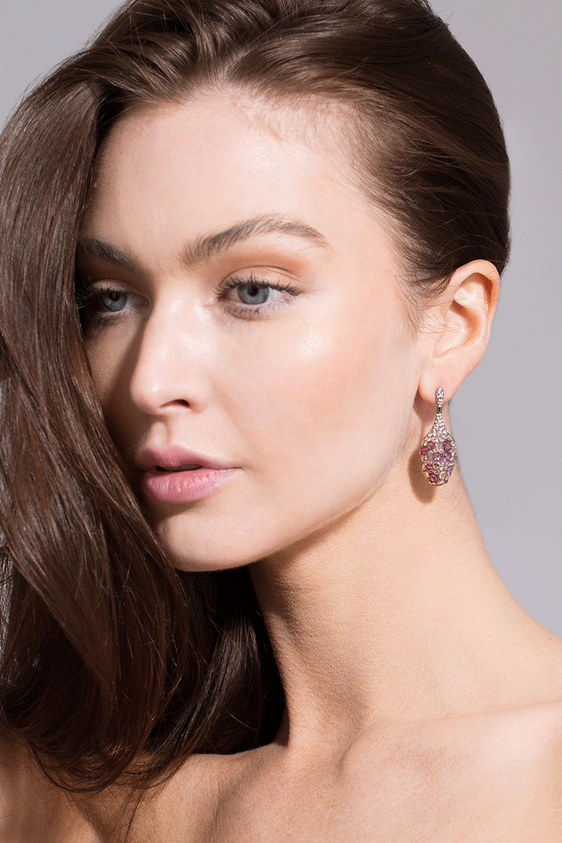 ARUNASHI-Santiago Villanuea Earrings-BLACK GOLD