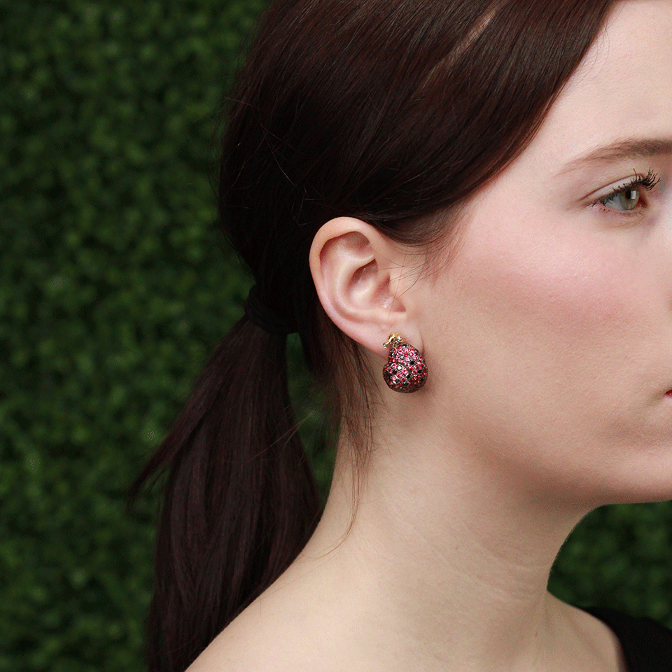 ARUNASHI-Spinel And Diamond Snail Earrings-BLACK GOLD