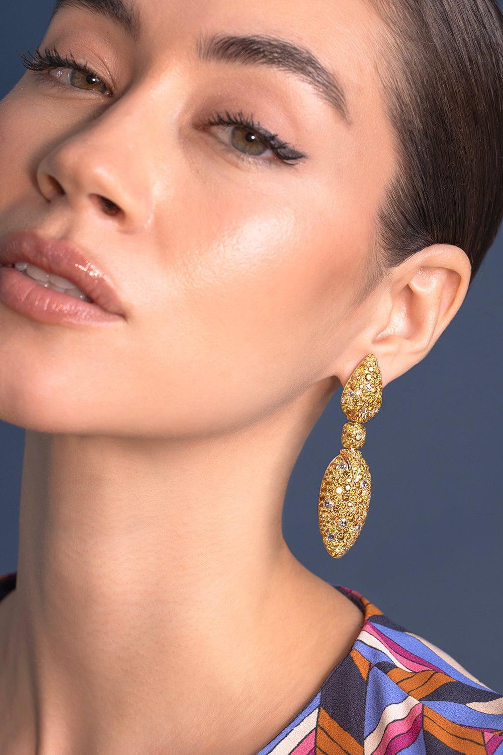 ARUNASHI-Yellow Orange Diamond Earrings-YELLOW GOLD