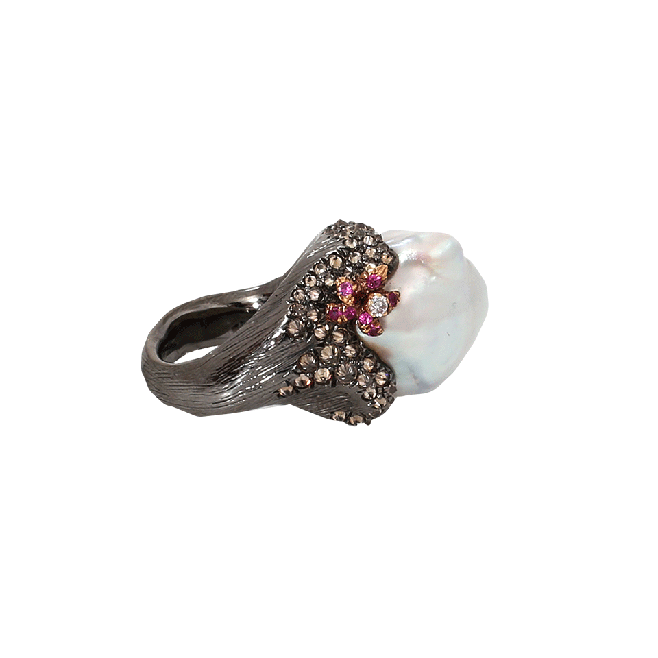 ARUNASHI-Pearl Set Diamond Ring-BLACK GOLD