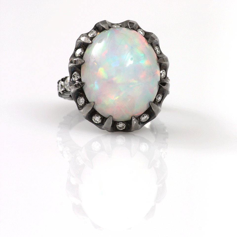 ARUNASHI-Opal Ring In Claw Setting-BLACK GOLD