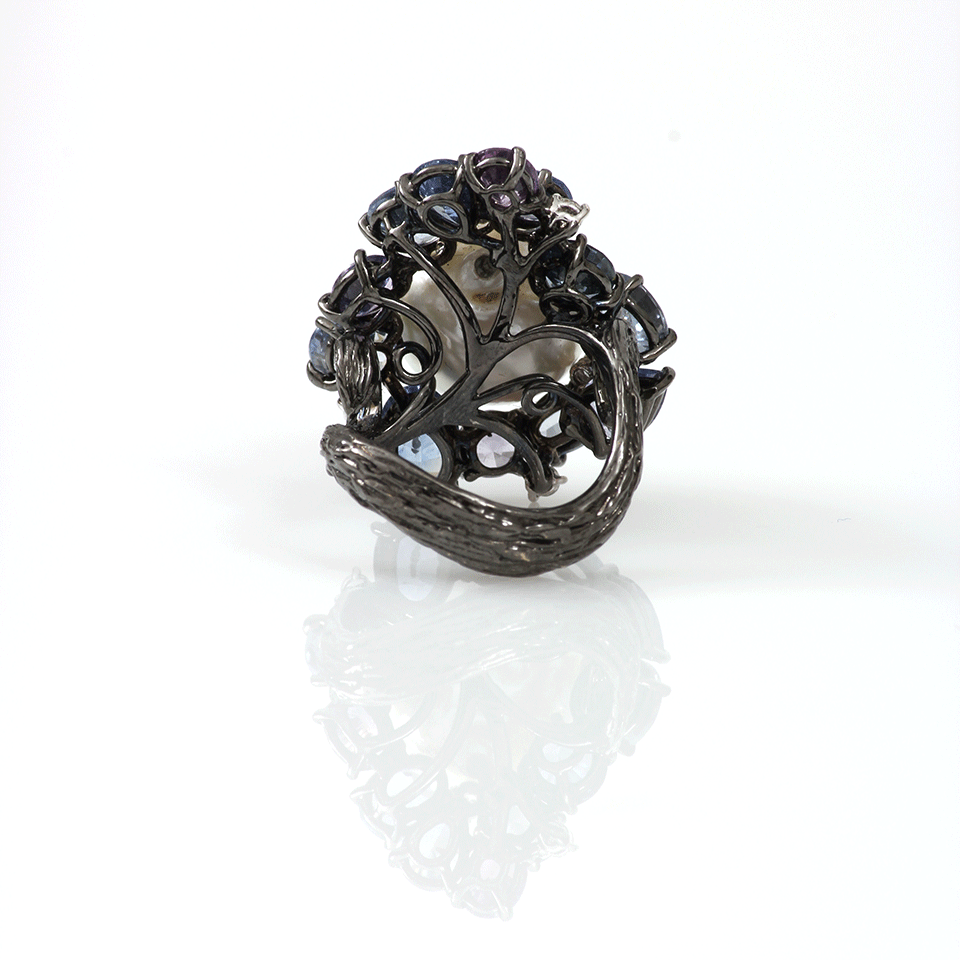 ARUNASHI-Pearl Ring With Sapphires And Diamonds-BLACK GOLD