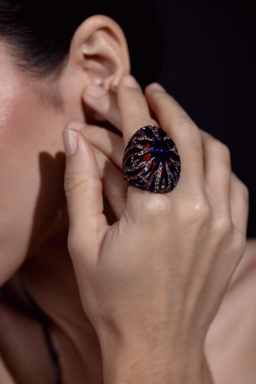 ARUNASHI-Tanzanite Coral Ring-TITANIUM