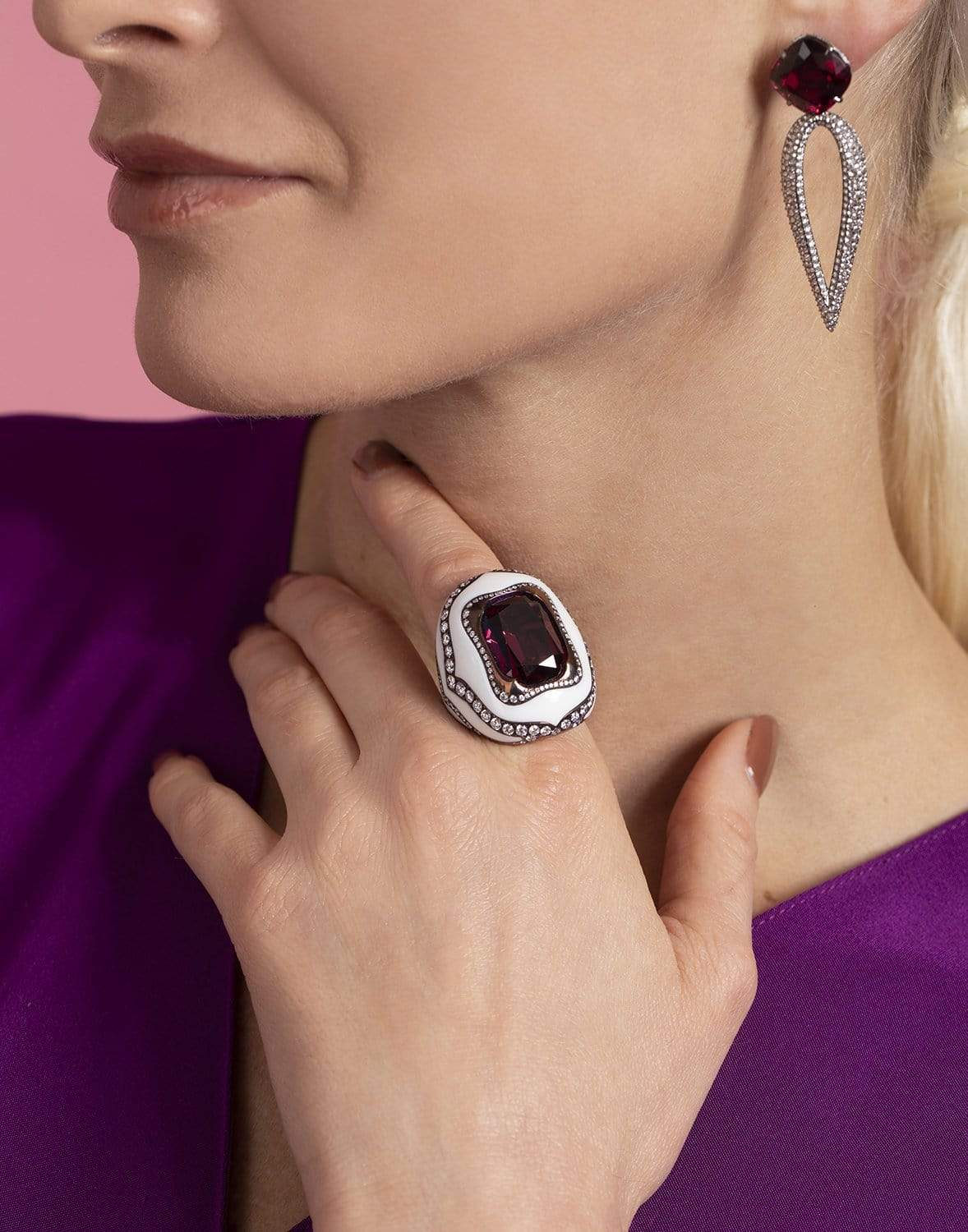 ARUNASHI-Rhodolite Ring-TITANIUM