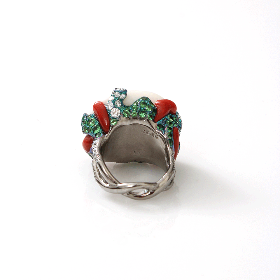 ARUNASHI-White Coral Ring-TITANIUM