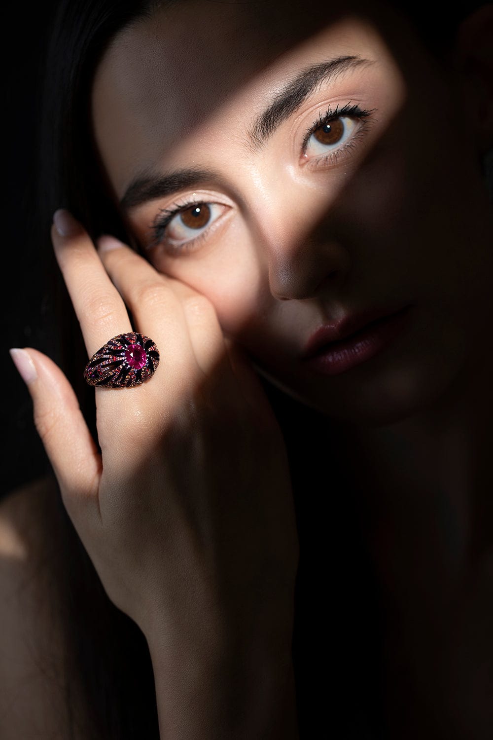 ARUNASHI-Ruby and Sapphire Ring-TITANIUM