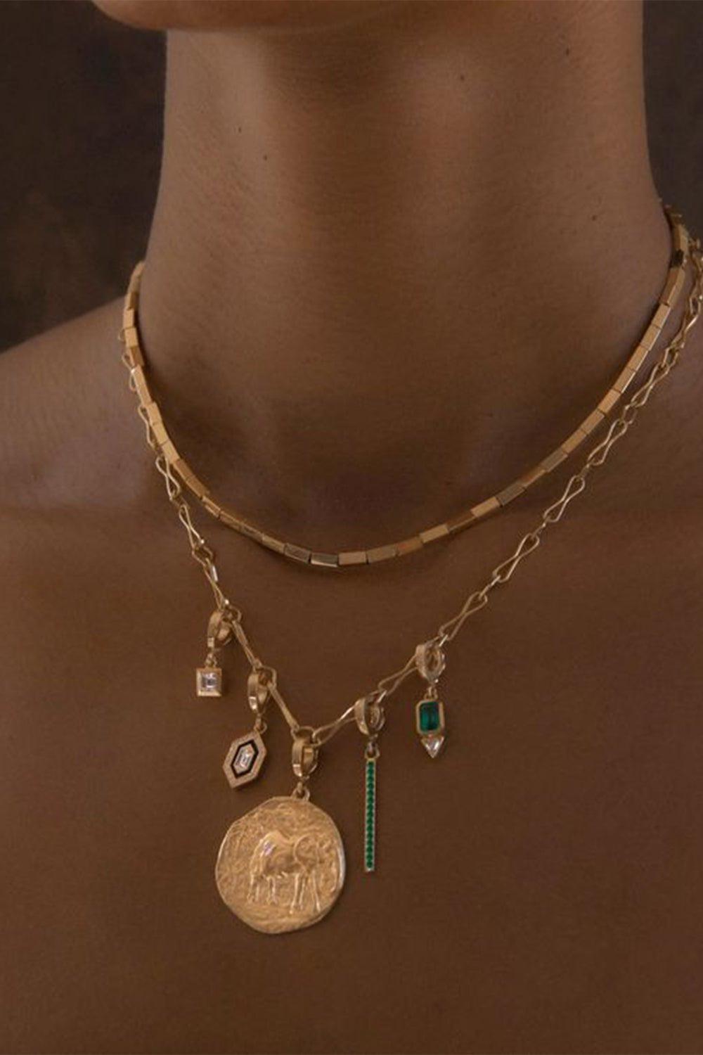 AZLEE-Light Beam Emerald Charm-YELLOW GOLD