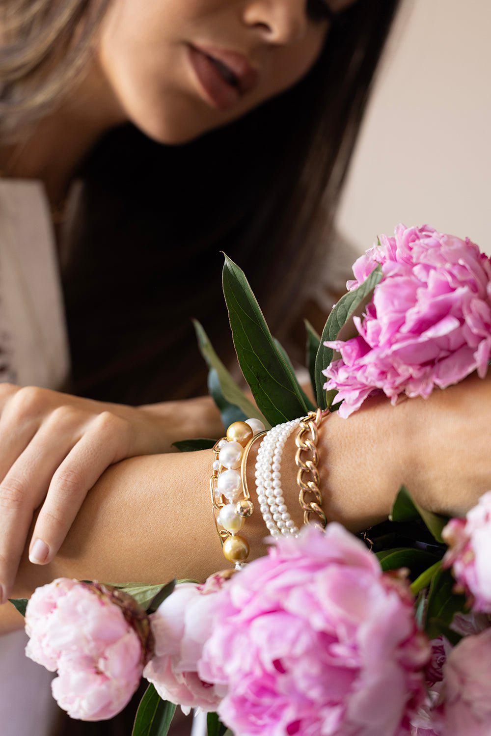 BAGGINS-Gold And White South Sea Pearl Bracelet-YELLOW GOLD