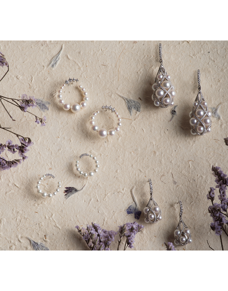 BAGGINS-Small Akoya Pearl And Diamond Earrings-WHITE GOLD