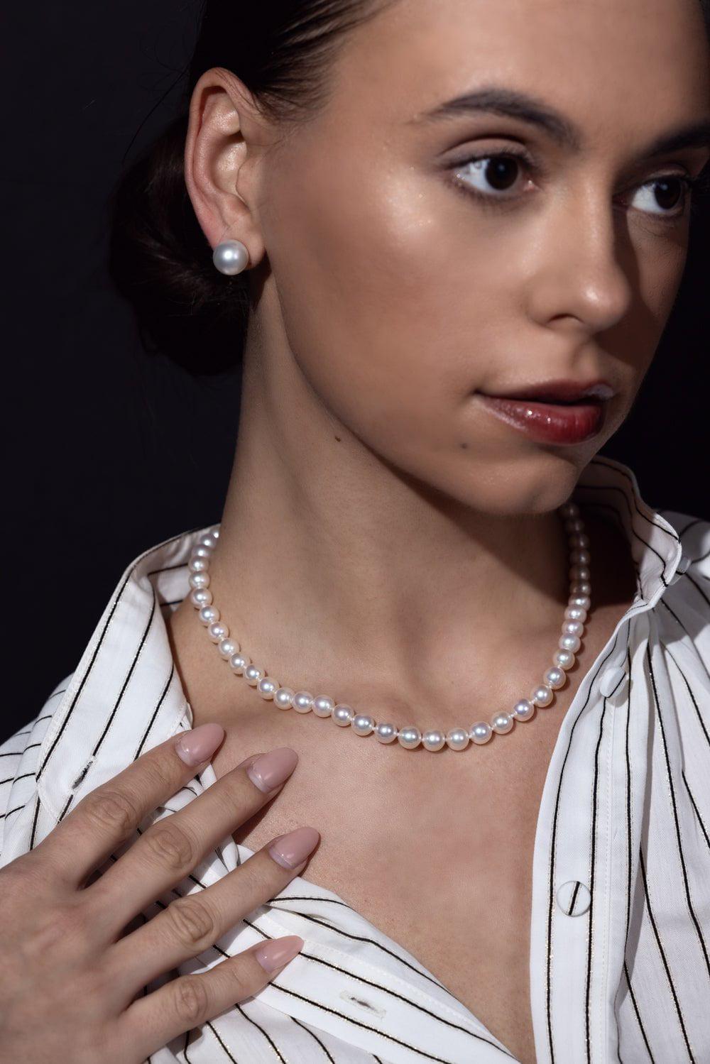 BAGGINS-Classic Akoya Pearl Necklace-YELLOW GOLD