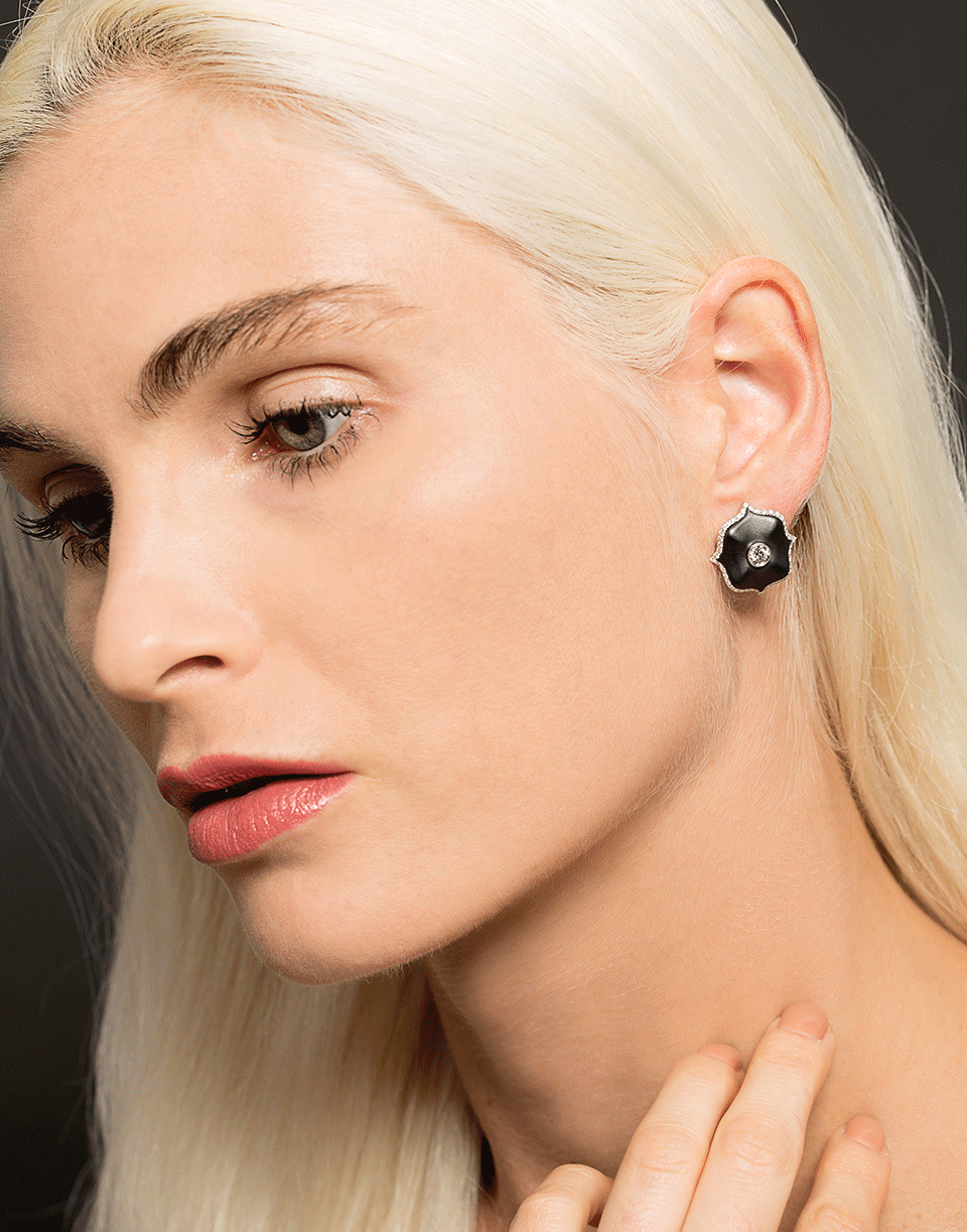 BAYCO-Small Black Ceramic Lotus Earrings-PLATINUM