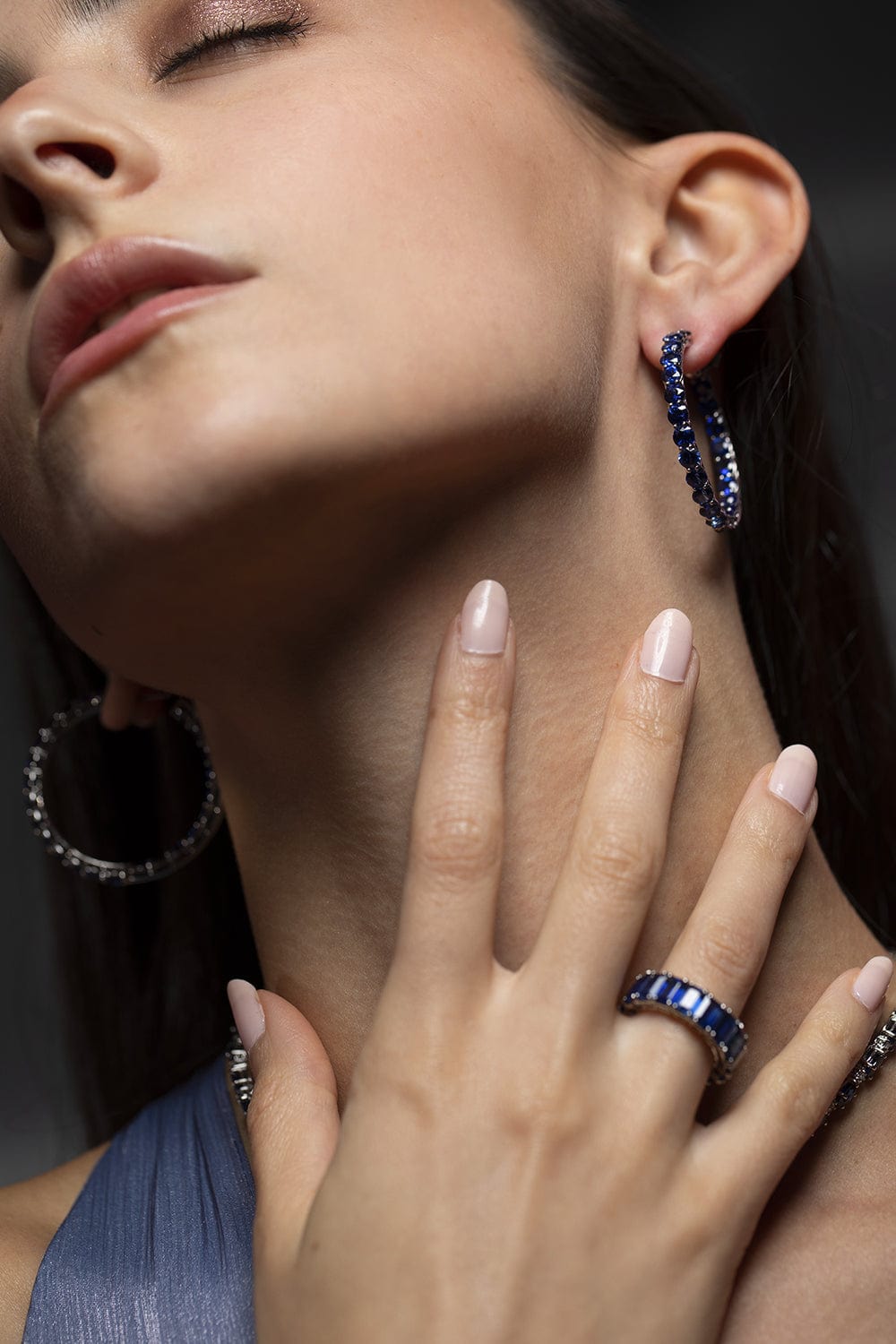 BAYCO-Blue Sapphire Eternity Band-PLAT