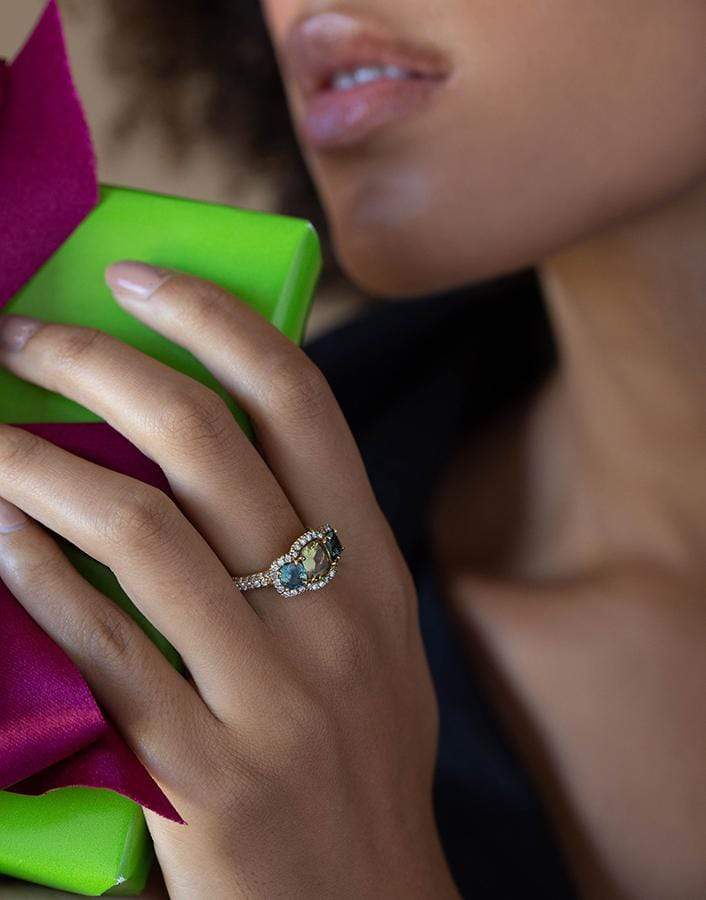 BAYCO-Sapphire and Diamond Ring-YELLOW GOLD