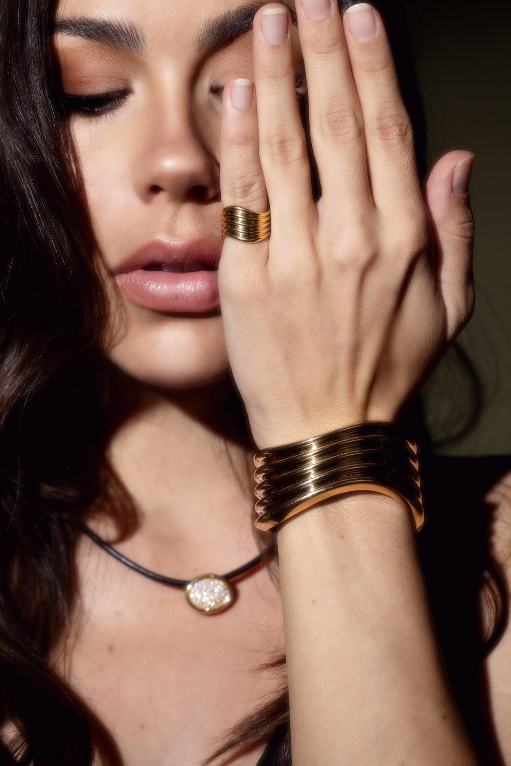 BECK JEWELS-La Ola Five Tiered Wave Cuff Bracelet-YELLOW GOLD