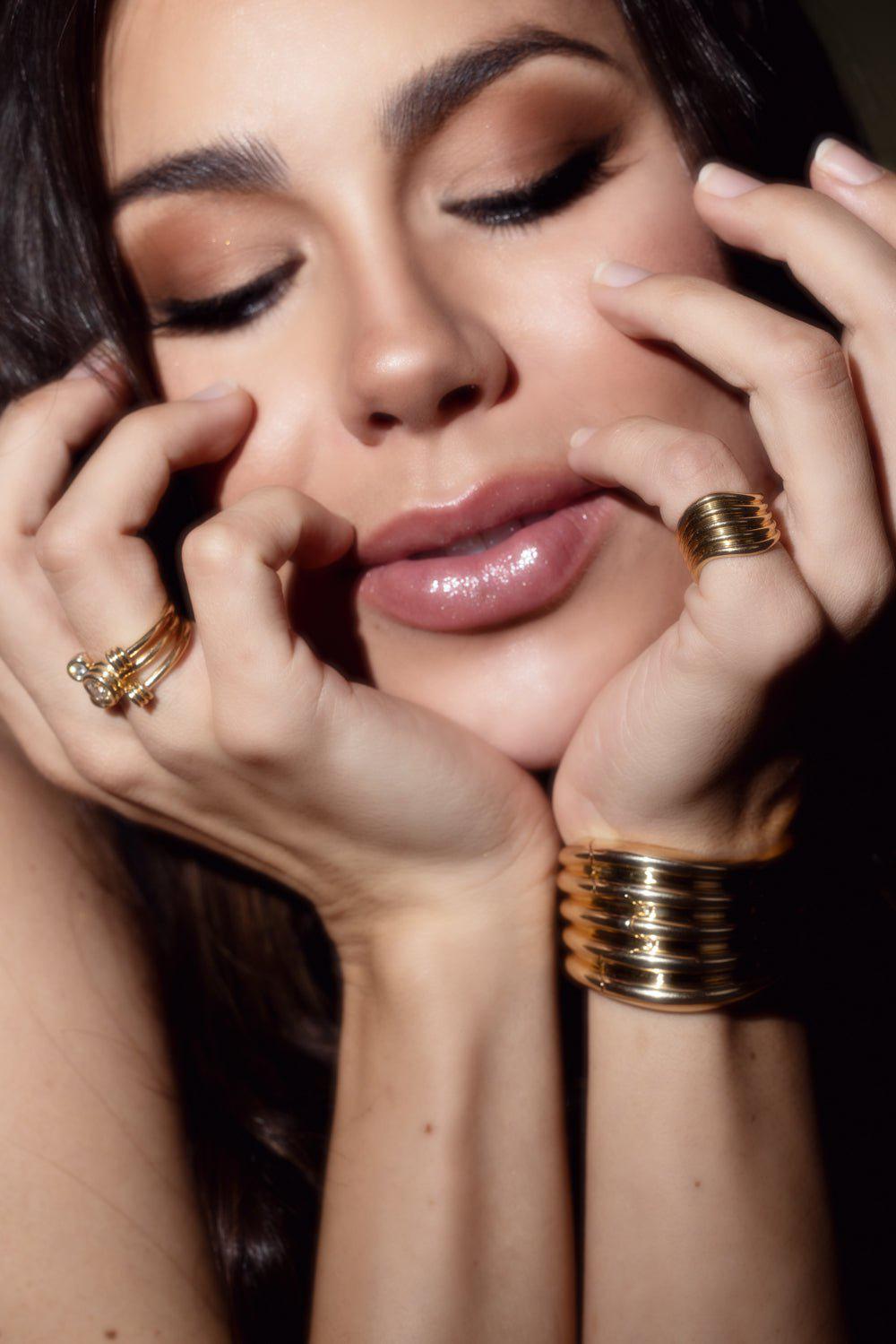 BECK JEWELS-La Ola Five Tiered Wave Cuff Bracelet-YELLOW GOLD
