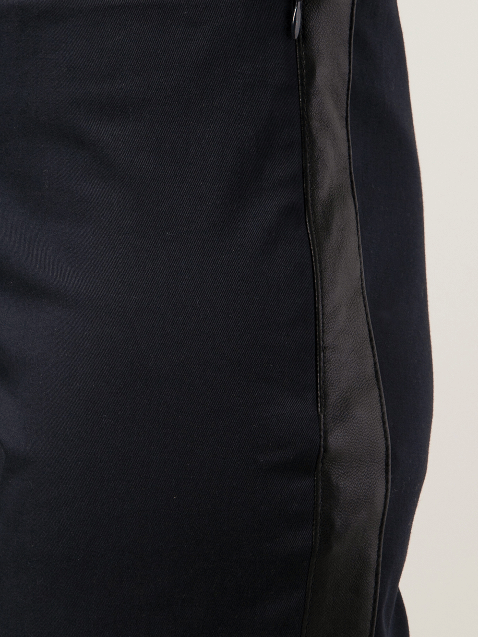 BELSTAFF-Leather Knee Stretch Leggings-