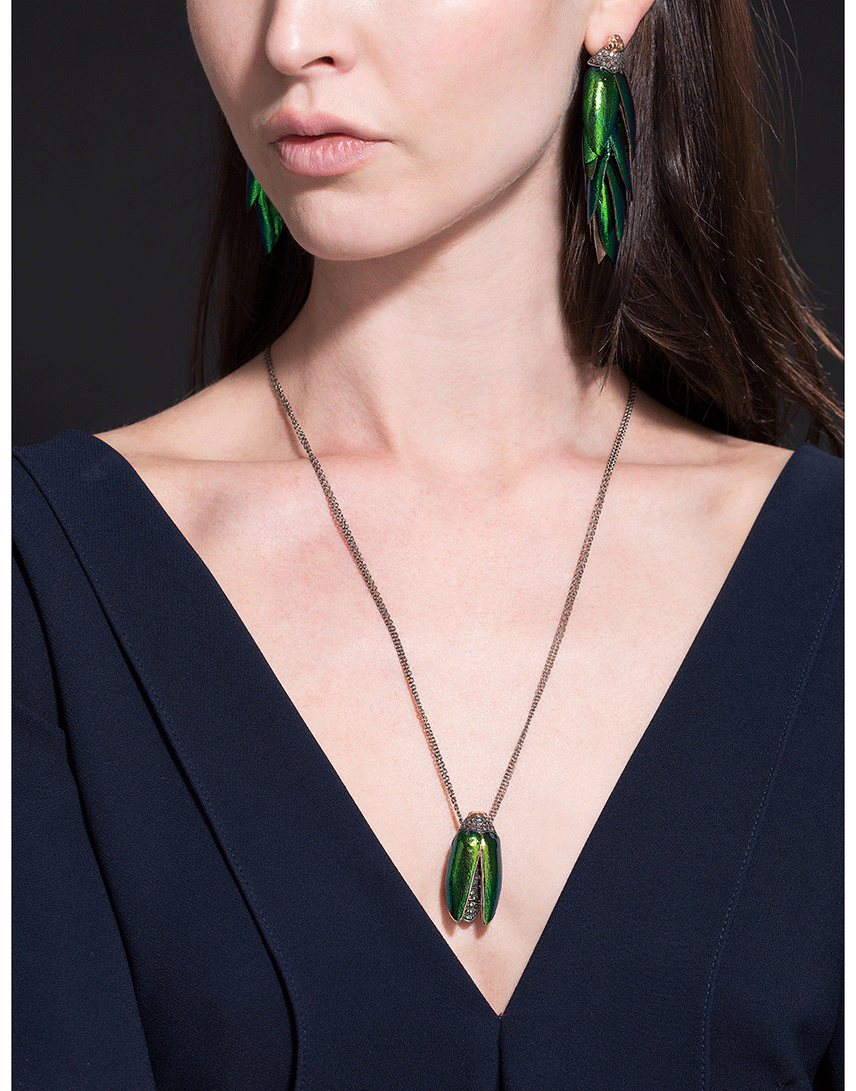 BIBI VAN DER VELDEN-Scarab Fly Necklace-YELLOW GOLD