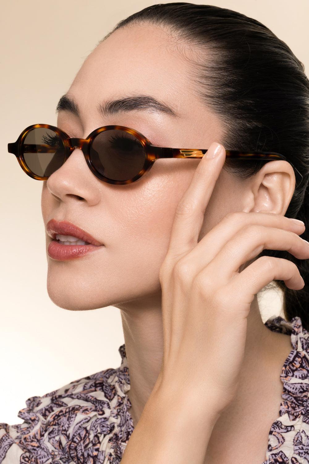 Classic Round Sunglasses-BROWN-ACCESSORIESUNGLASSES-BOTTEGA VENETA