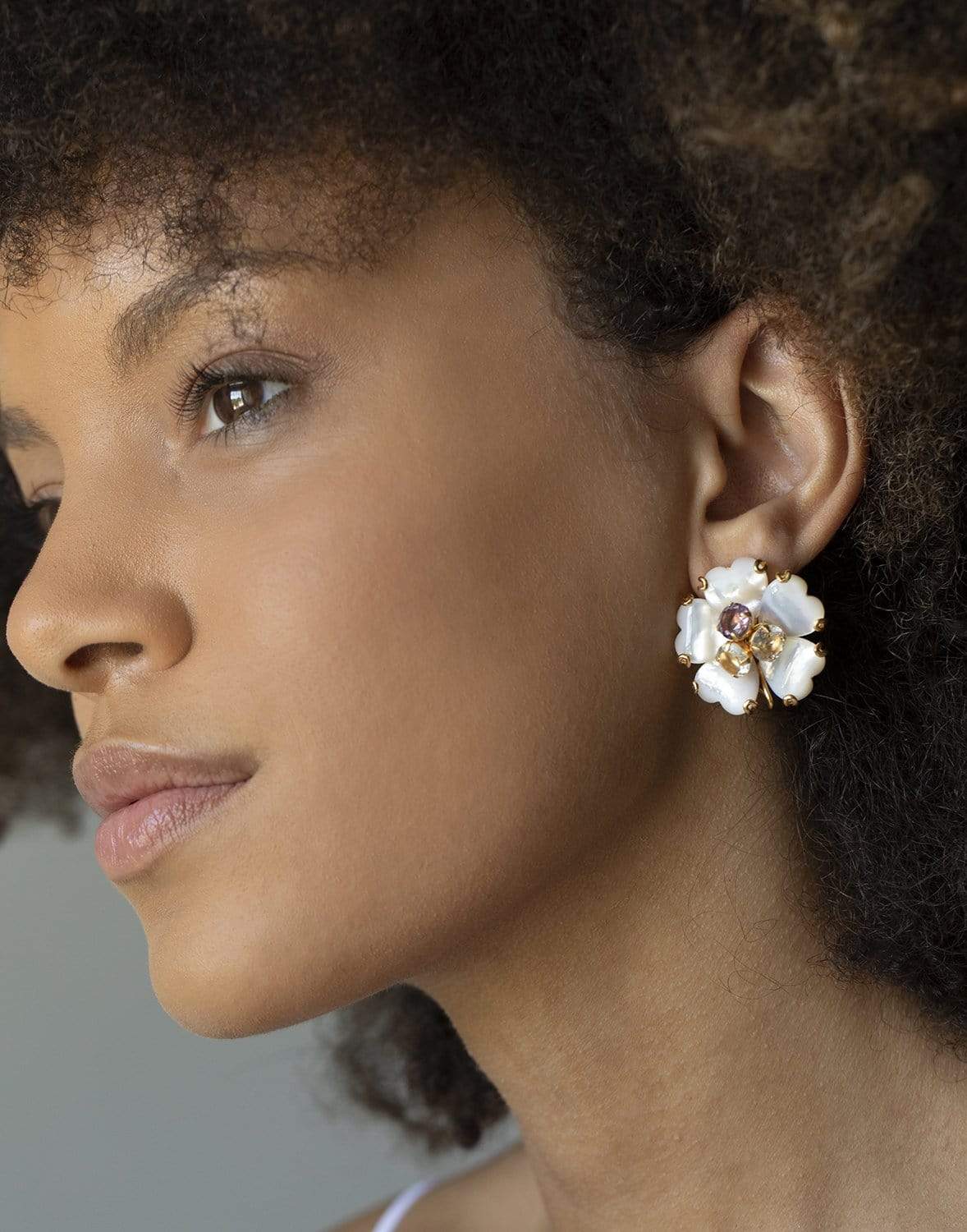 BOUNKIT JEWELRY-Amethyst, Green Amethyst & Mother of Pearl Flower Earrings-WHT/MULT