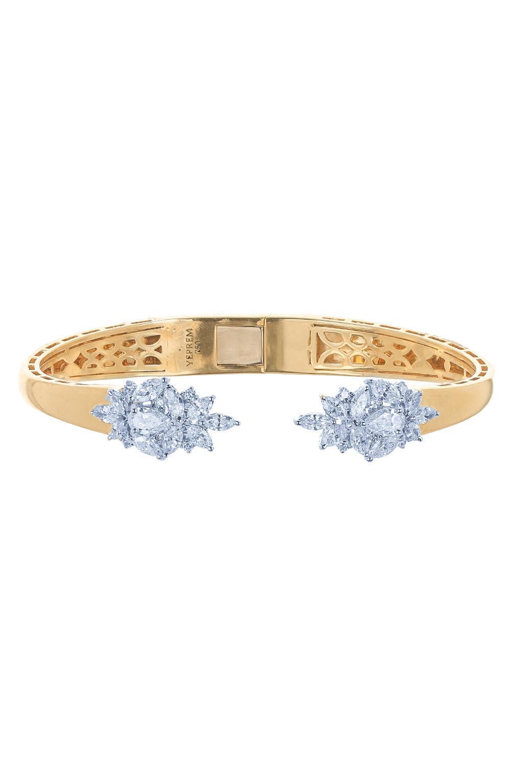 Golden Strada Bangle Bracelet-YELLOW GOLD-JEWELRYFINE JEWELBRACELET O-YEPREM JEWELLERY