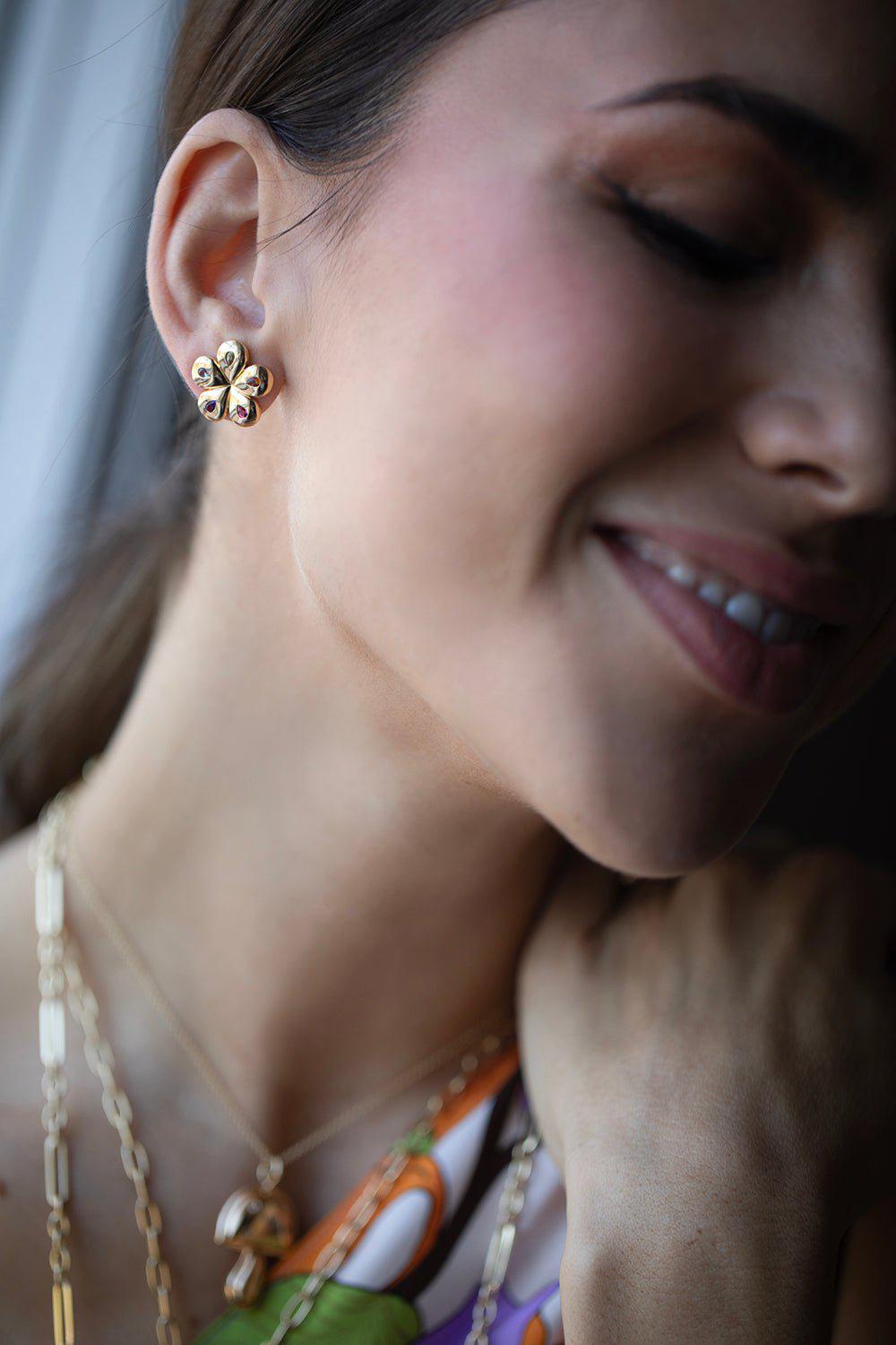 BRENT NEALE-Multi-Colored Mini Petal Flower Studs-YELLOW GOLD