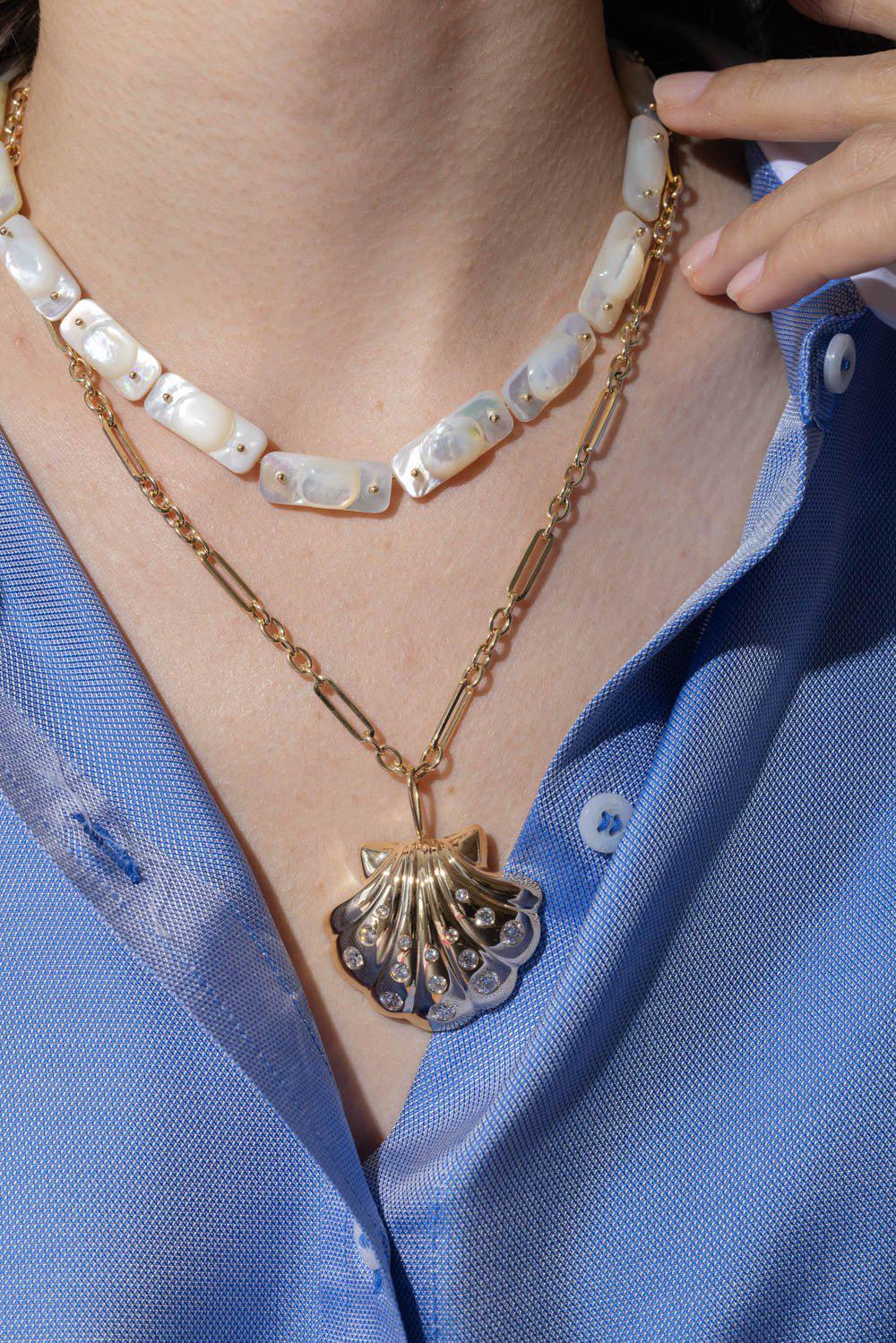 BRENT NEALE-Large Diamond Shell Pendant Necklace-YELLOW GOLD