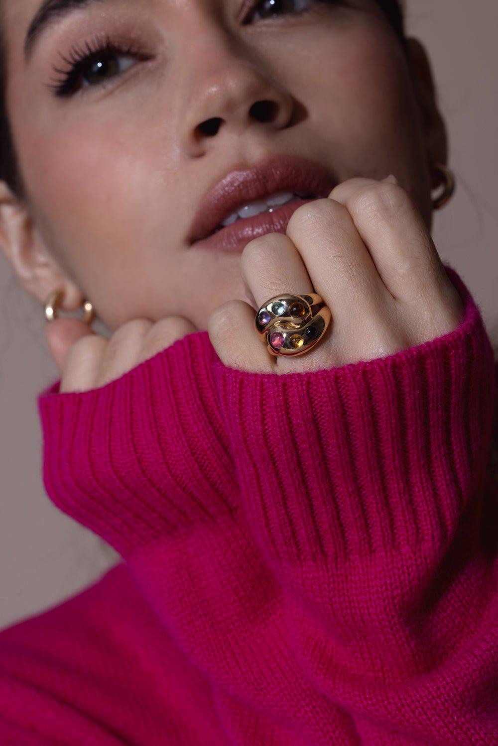 BRENT NEALE-6 Rainbow Cabochon Knot Ring-YELLOW GOLD