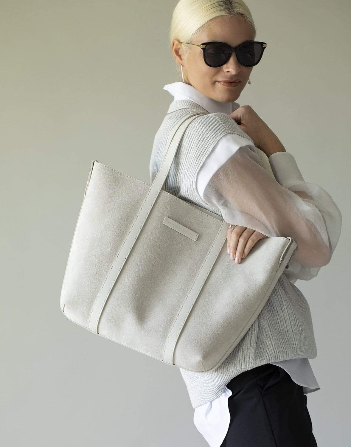 BRUNELLO CUCINELLI-Small Suede Reversible Tote-SAND
