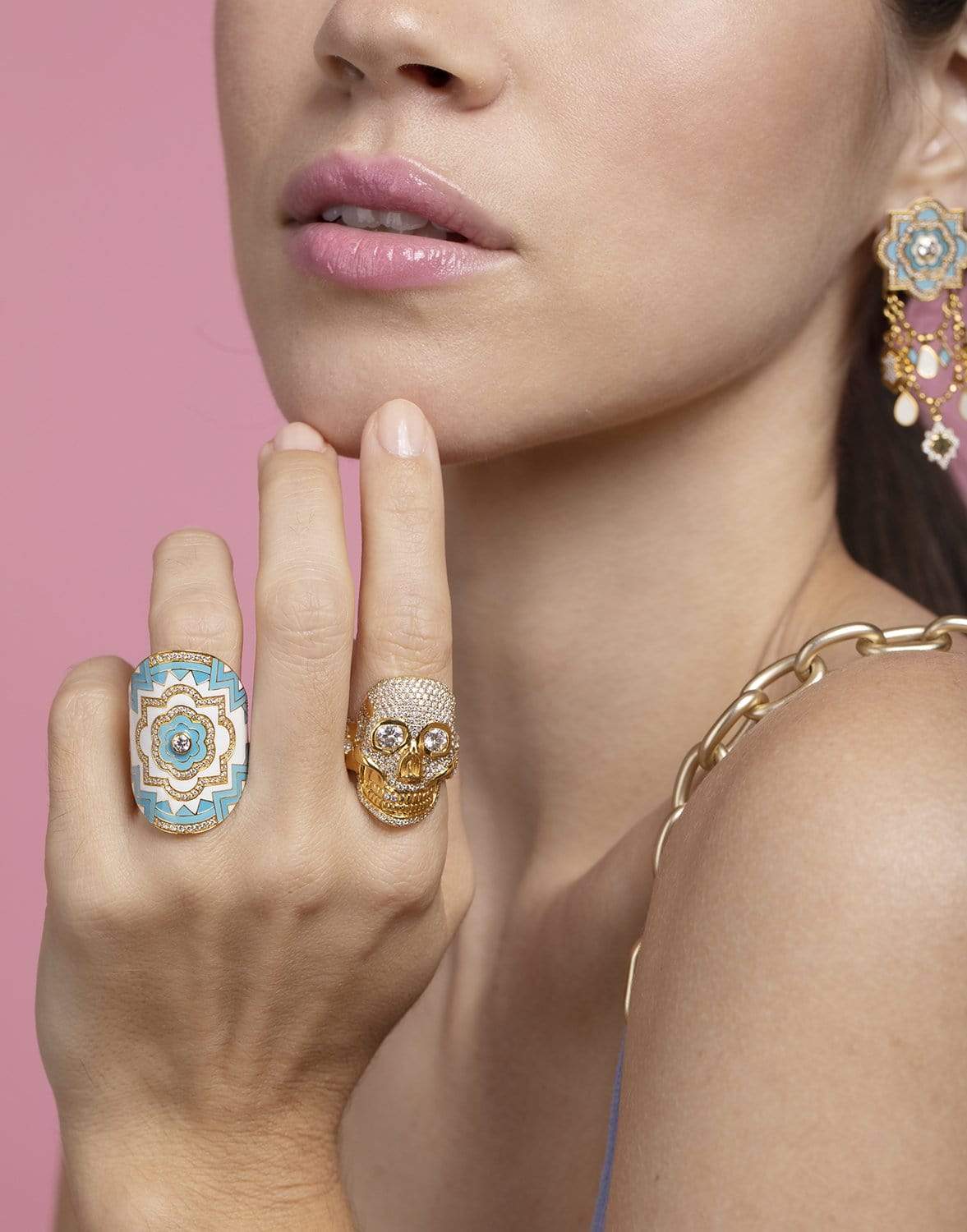 BUDDHA MAMA-Pave Diamond Skull Ring-YELLOW GOLD