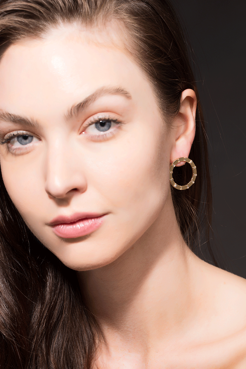 CADAR-Diamond Sole Unity Earrings-YELLOW GOLD