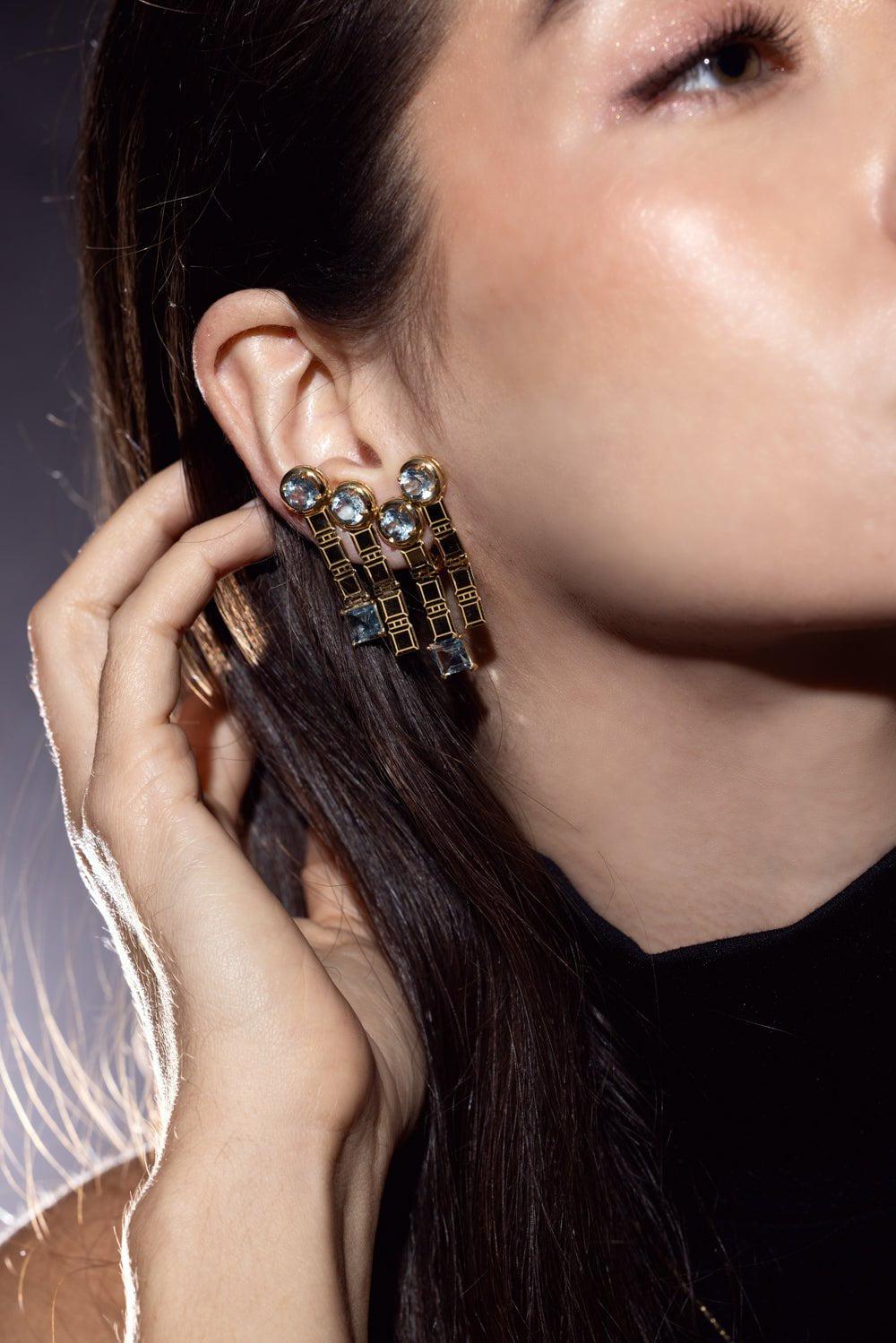 CAROL KAUFFMANN-Golden Square Earrings-YELLOW GOLD