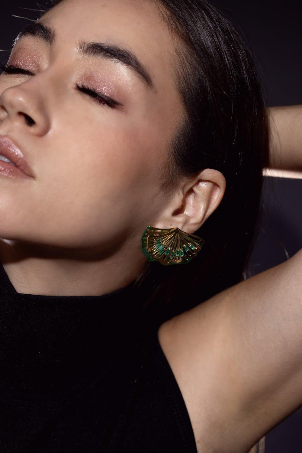 CAROL KAUFFMANN-Nouveau Baguette Earrings-YELLOW GOLD