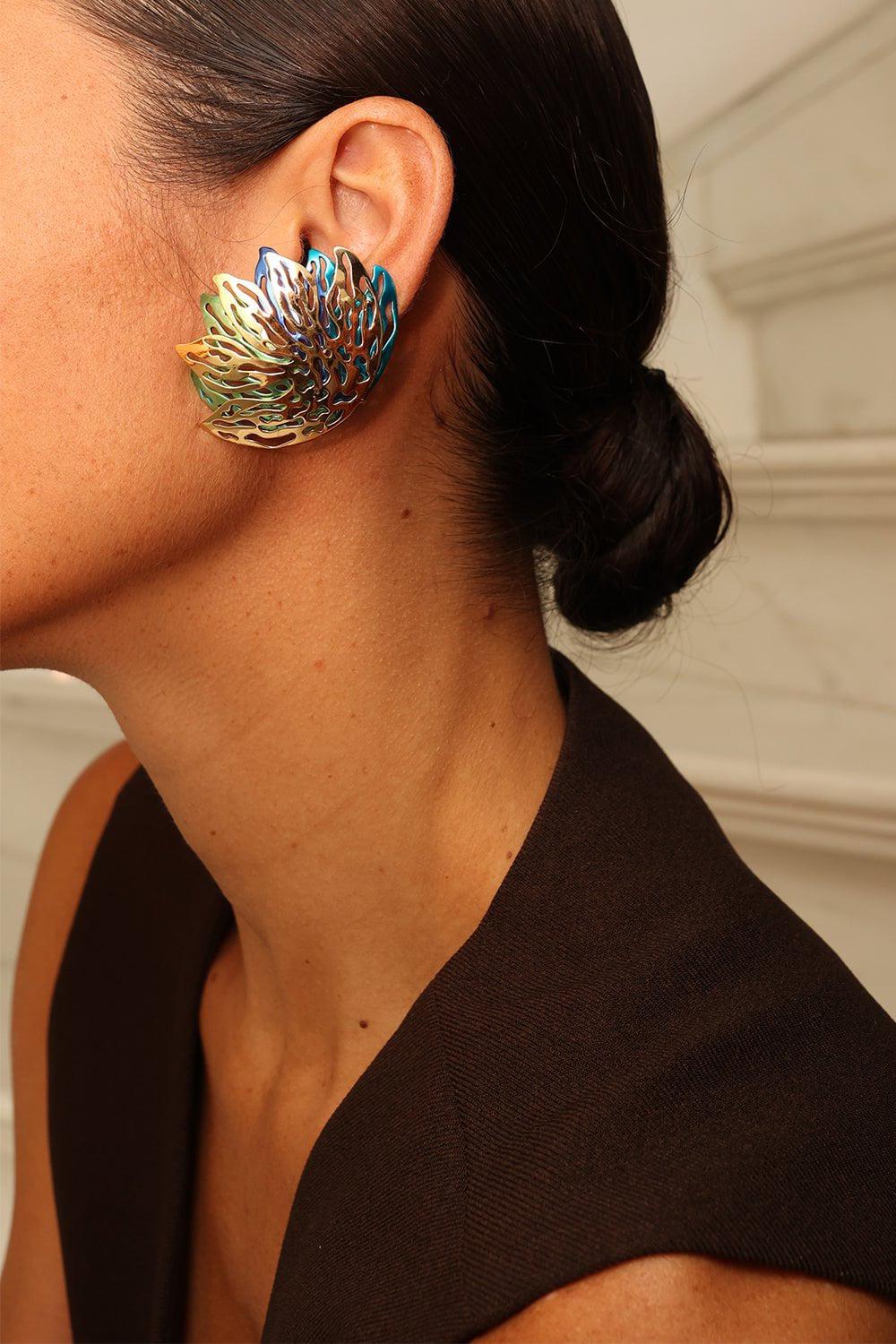 CAROL KAUFFMANN-Shadows Platano Earrings-YELLOW GOLD