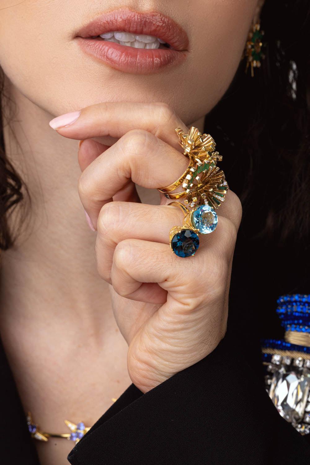 CAROL KAUFFMANN-Emerald Hedgehog Ring-YELLOW GOLD