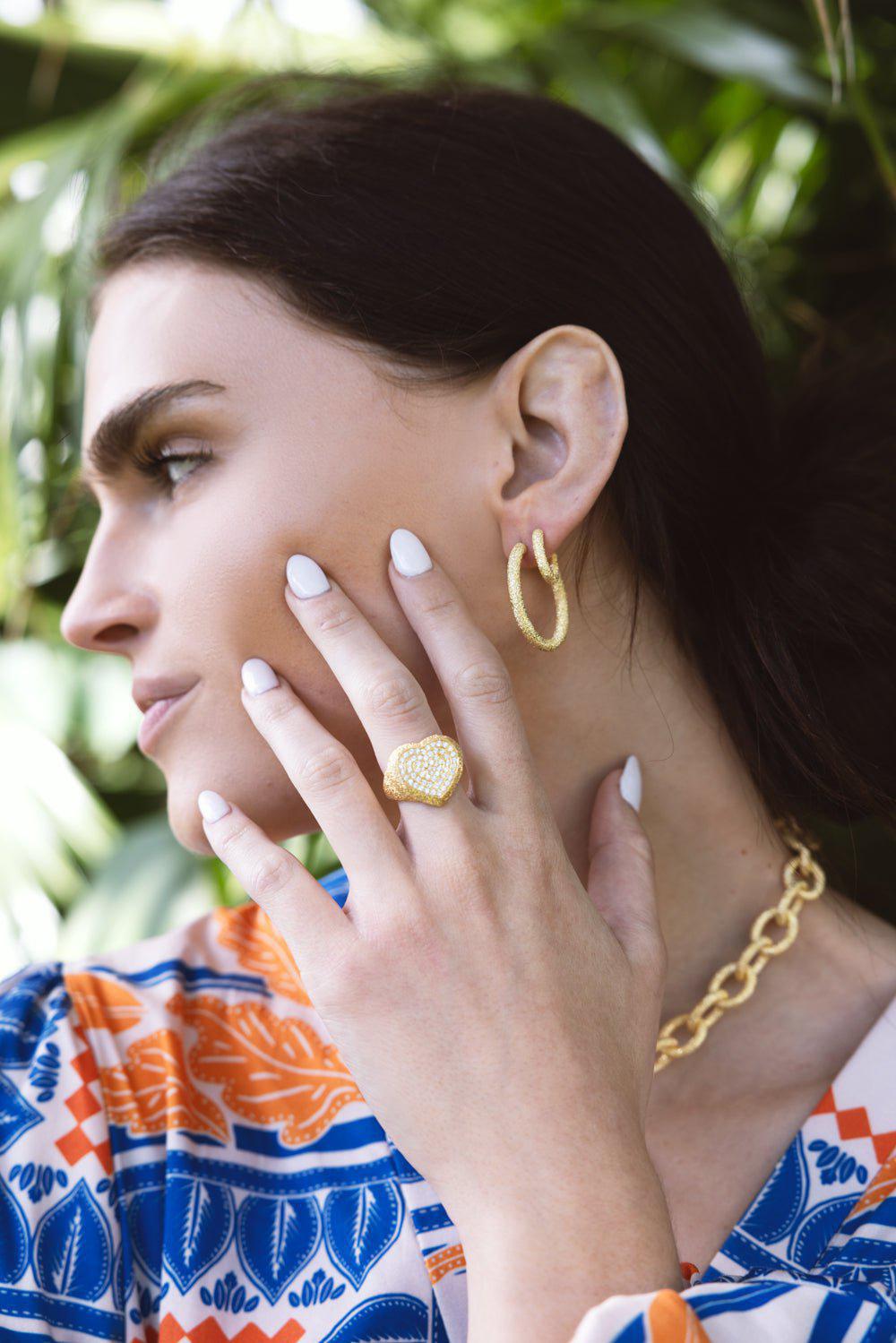 CAROLINA BUCCI-Florentine Finish Small Oval Hoop Earrings-YELLOW GOLD