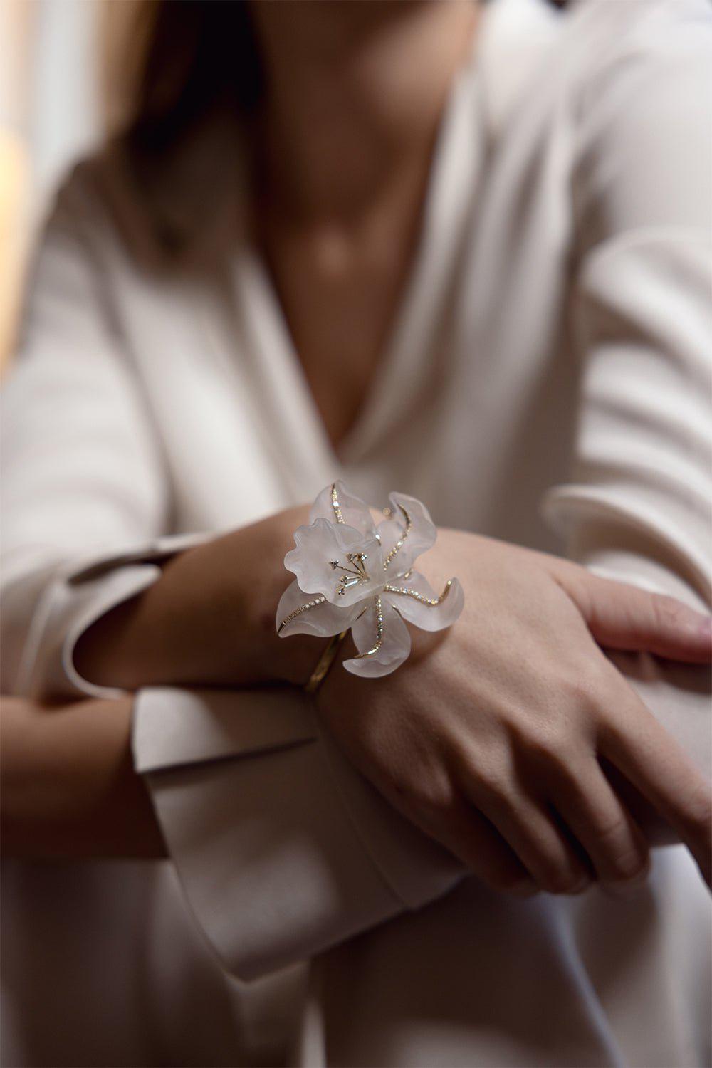 CASA CASTRO-Rock Crystal Flower Mother Nature Bracelet-YELLOW GOLD
