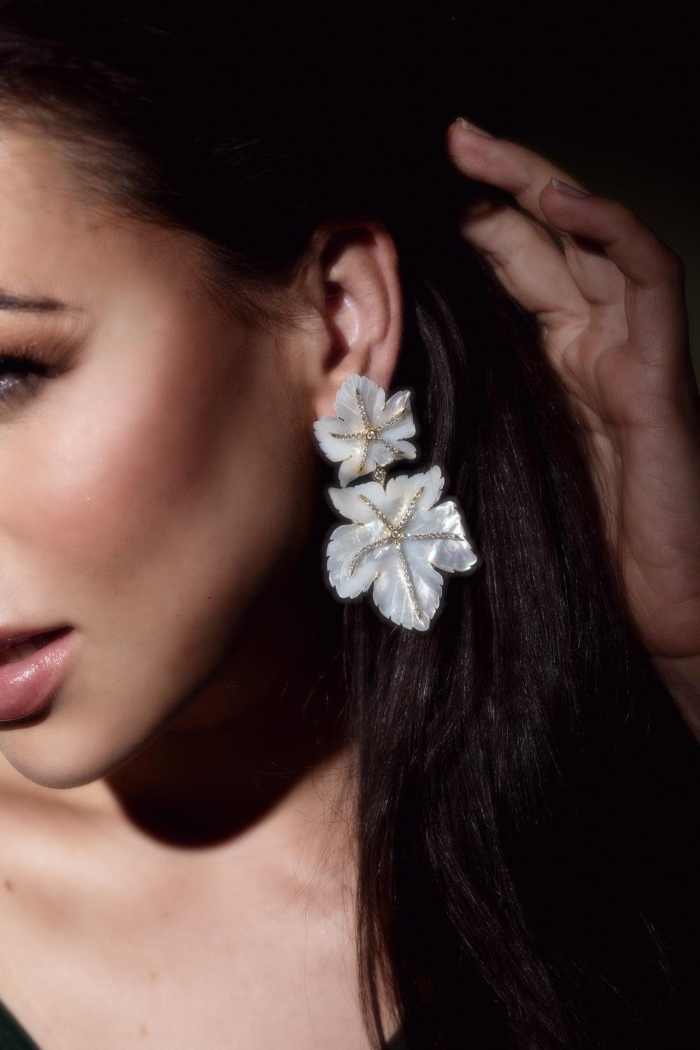 CASA CASTRO-Double Leaf Pearl Mother Nature Earrings-YELLOW GOLD