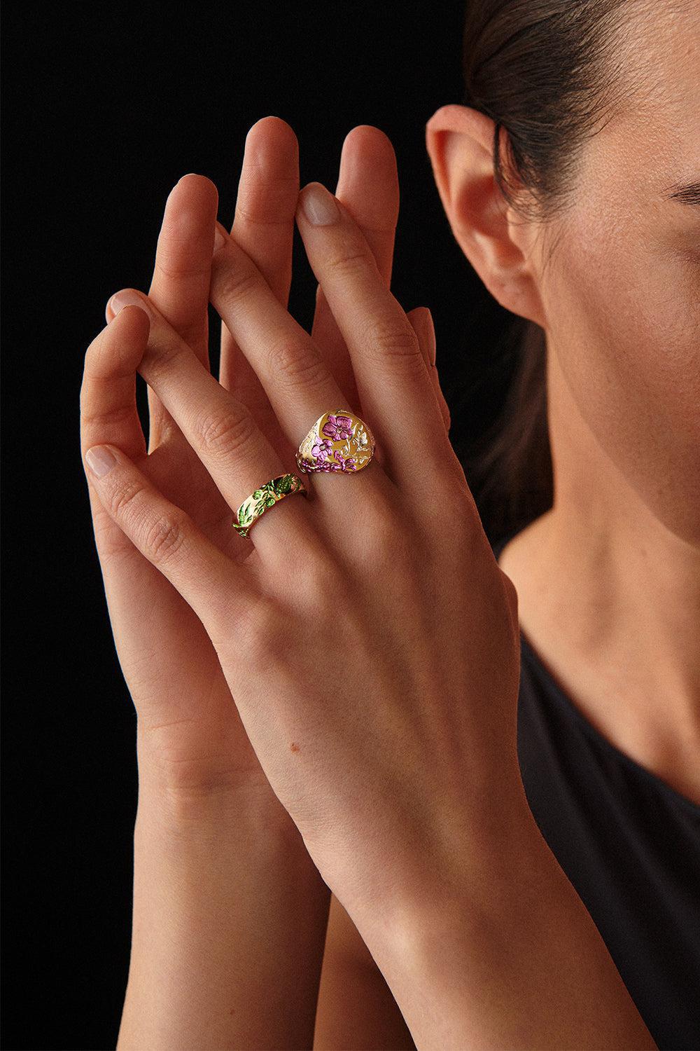 Purple Orchid Signet Ring-YELLOW GOLD-6.5-JEWELRYFINE JEWELRING-CASTRO SMITH