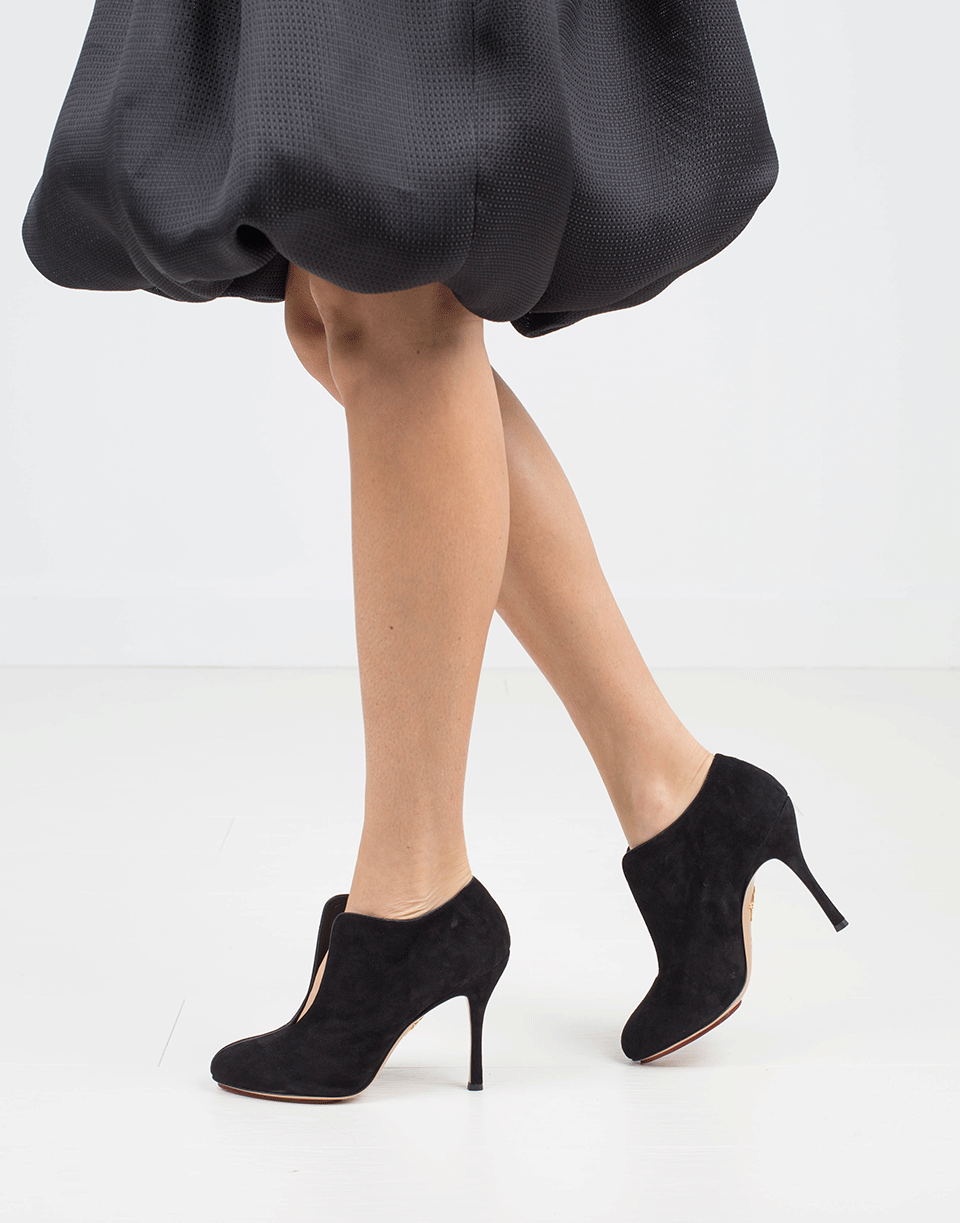 CHARLOTTE OLYMPIA-Marie Split Suede Pump-