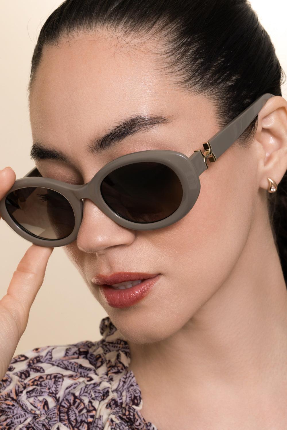Timeless Oval Sunglasses-GREEN-ACCESSORIESUNGLASSES-CHLOÉ