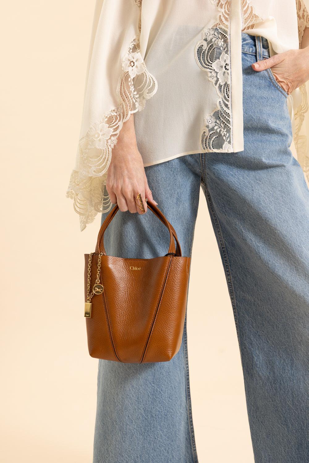 Small Spin Leather Shoulder Bag - Clay Brown-CLAYBRWN-HANDBAGSHOULDER-CHLOÉ