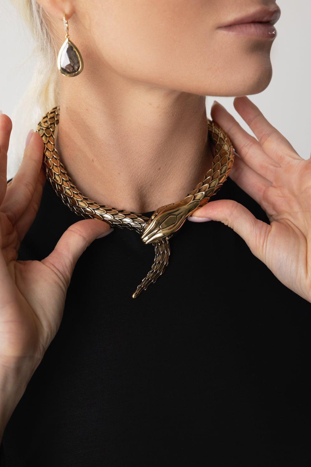 CHLOÉ-The Snake necklace-VINTAGE GOLD