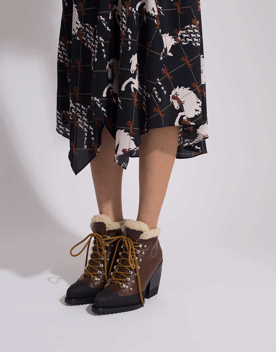 CHLOÉ-Rylee Shearling Lace Up Boot-