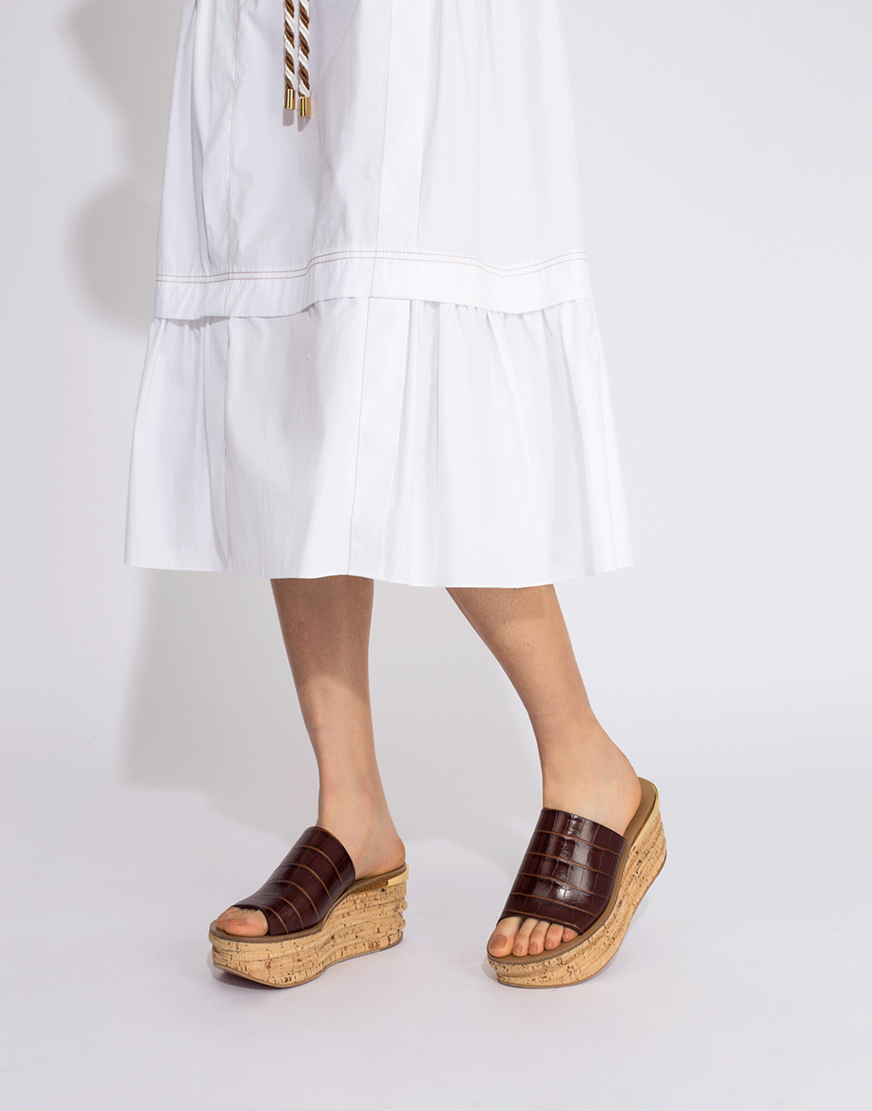 CHLOÉ-Crocodile Embossed Platform Slide-
