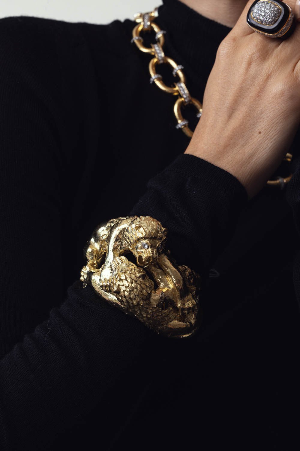 DAVID WEBB-Battling Lions Bracelet-YELLOW GOLD