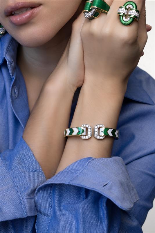 Green Chevron Double Buckle Bracelet-YELLOW GOLD-JEWELRYFINE JEWELBRACELET O-DAVID WEBB